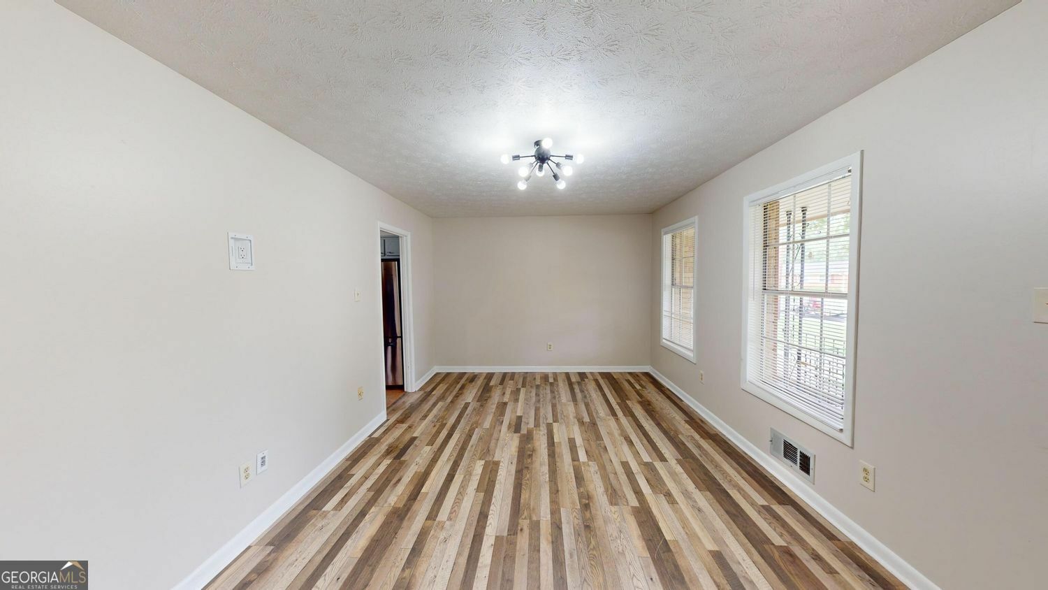 Property Photo: 961 Kingston Road NW GA 30012