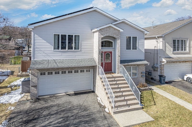 Property Photo: 365 Westervelt Pl NJ 07644