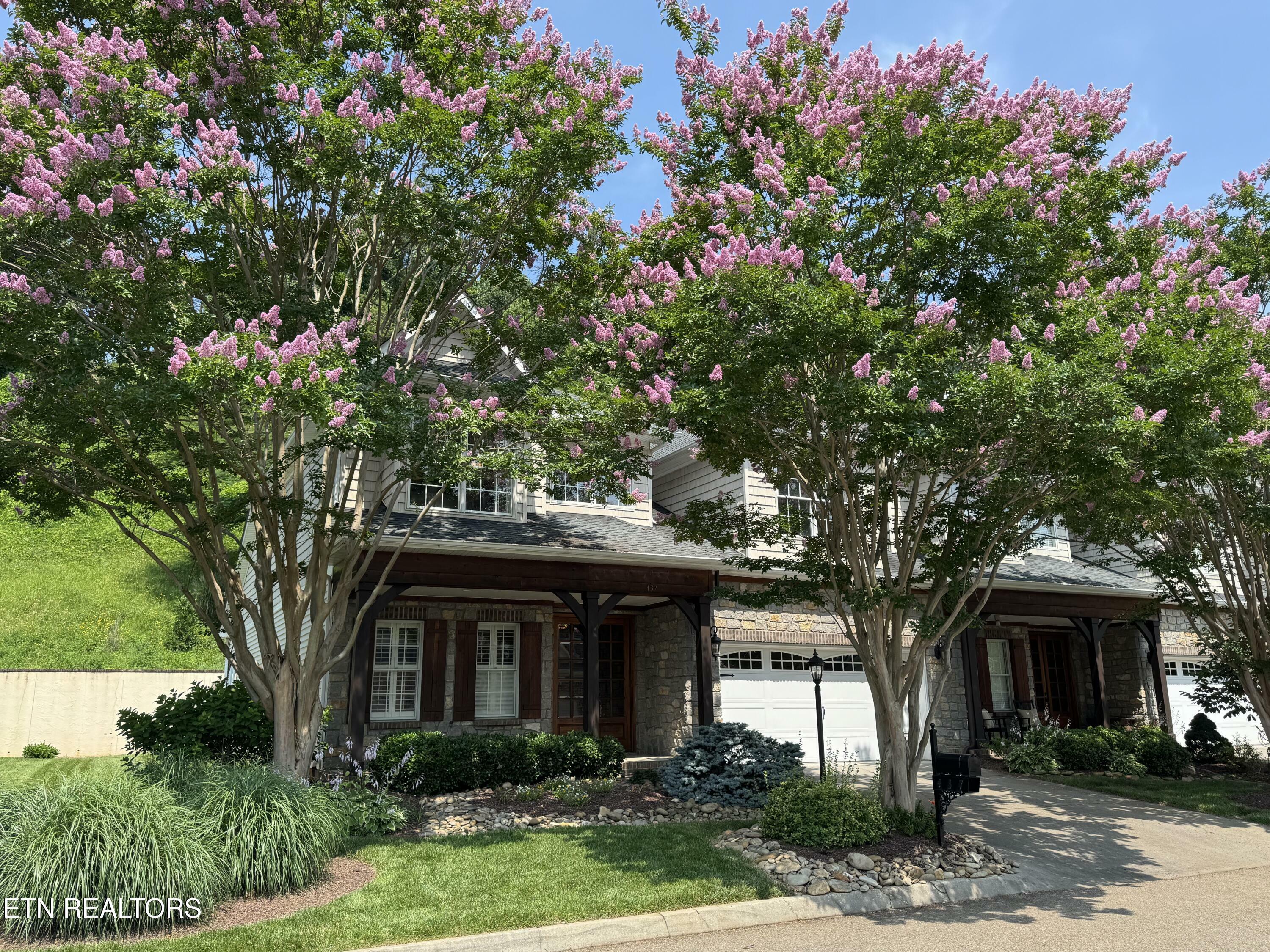 Property Photo: 437 Grove Branch Lane TN 37922