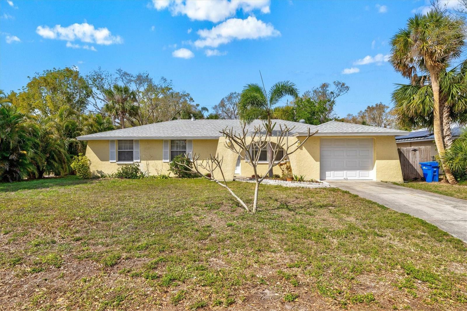 2824 Silk Oak Drive  Sarasota FL 34232 photo