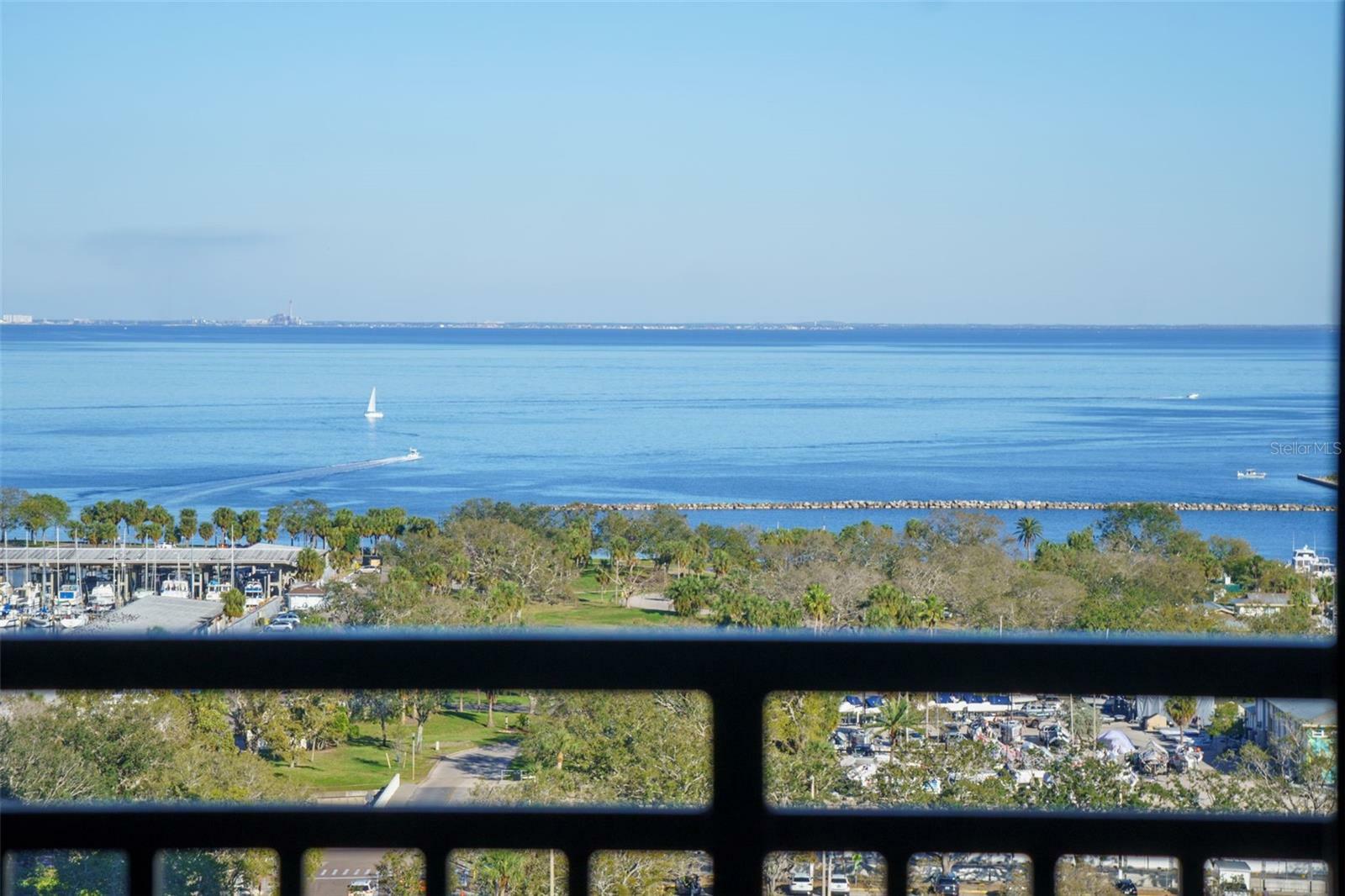 Property Photo: 175 2nd Street S P03 FL 33701