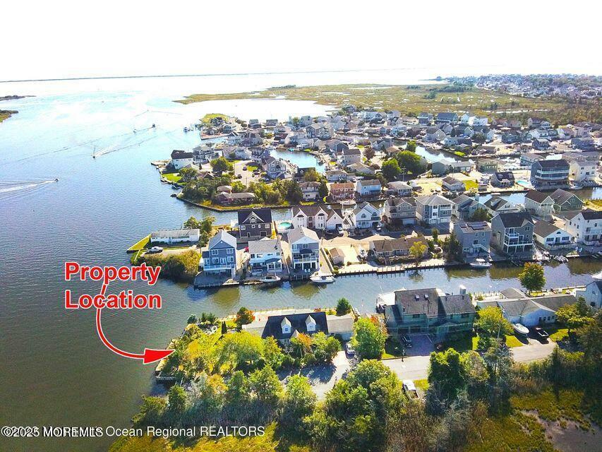Property Photo: 825 Oxgoose Drive NJ 08734
