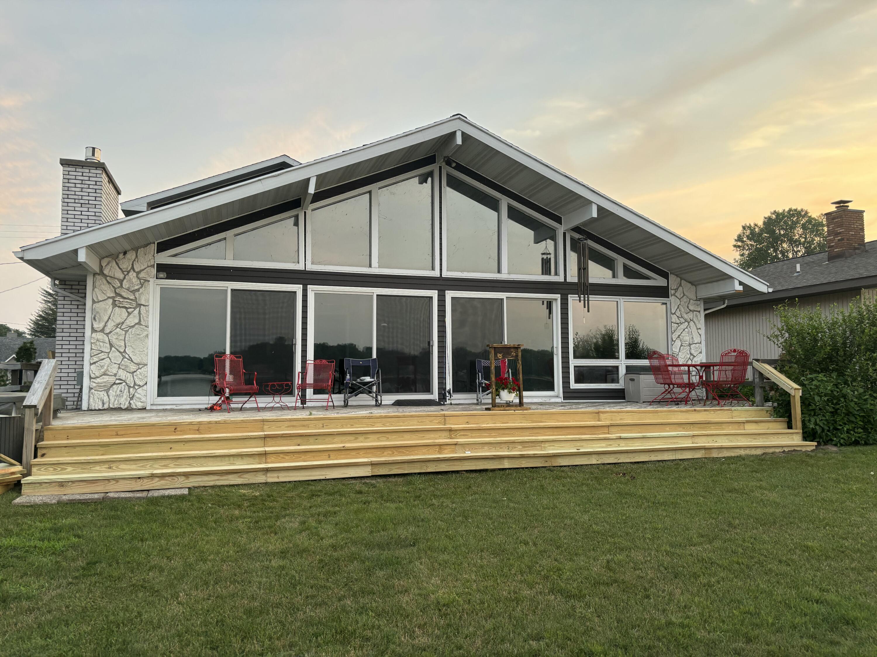 Property Photo: 7350 Holiday Drive MI 49346