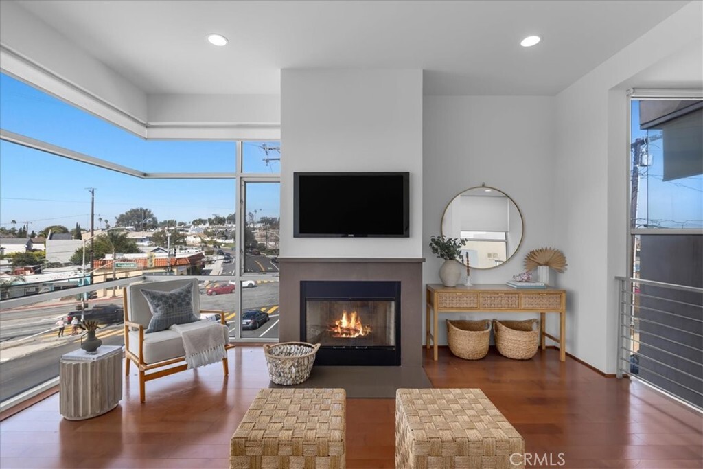 Property Photo: 1132 Prospect Ave CA 90254