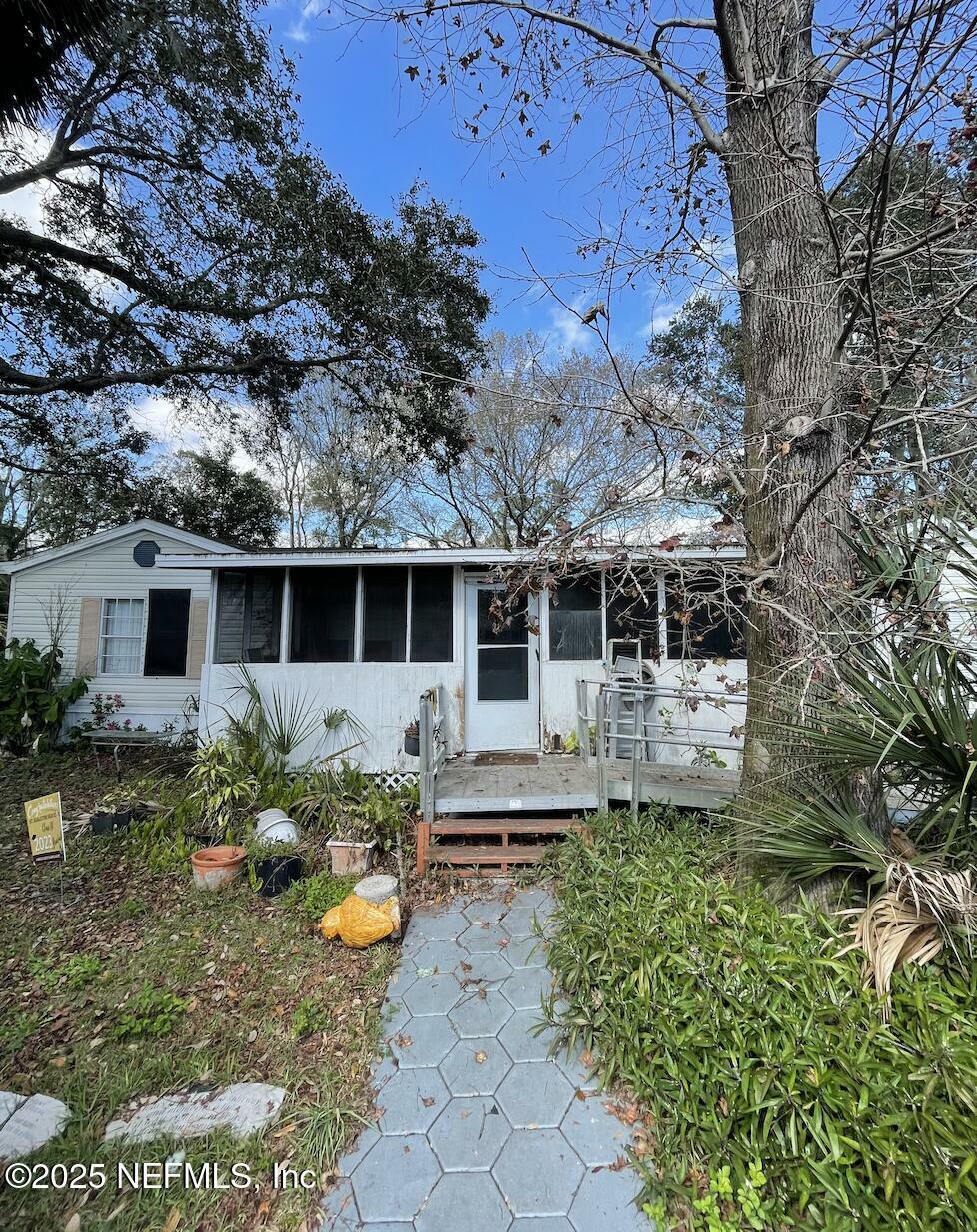Property Photo: 1044 W 15th Street FL 32084
