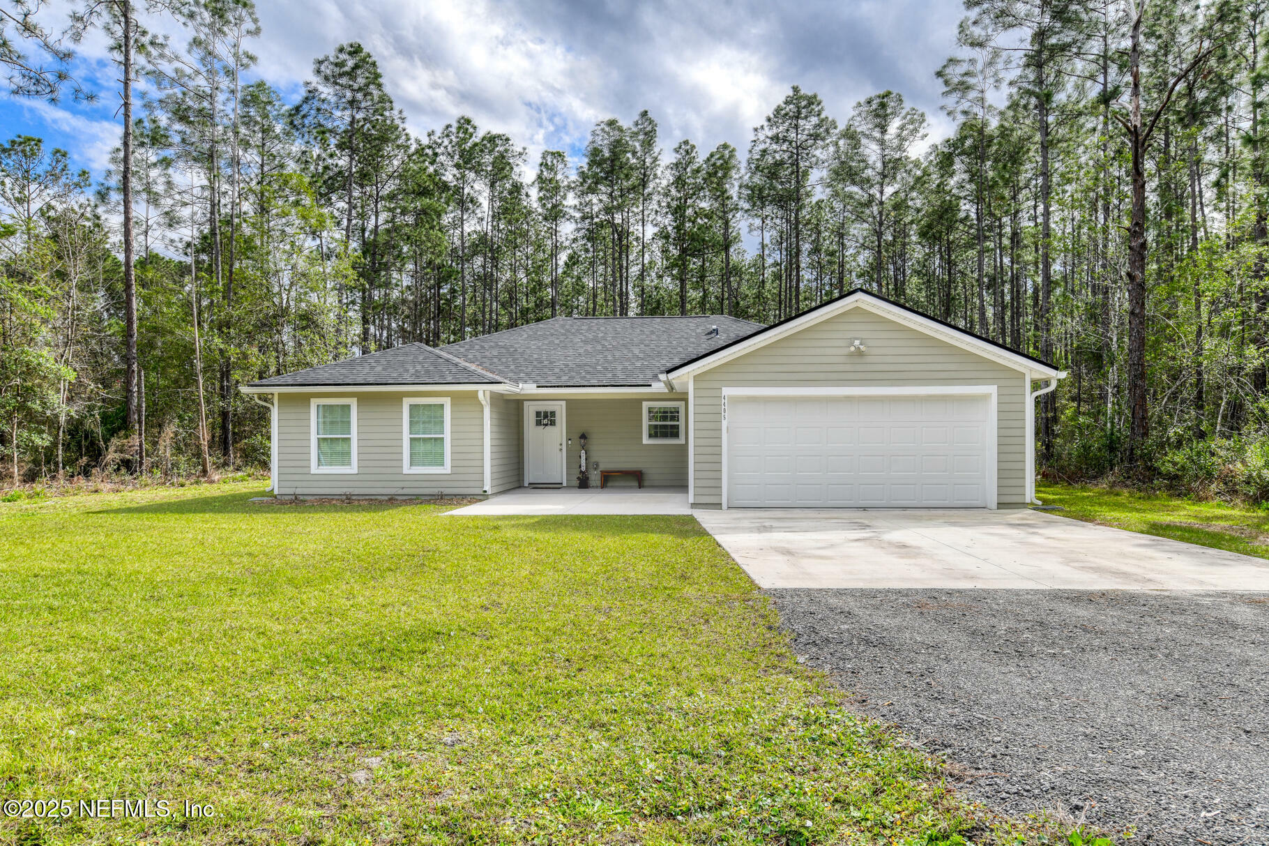 Property Photo:  4405 Susan Street  FL 32145 