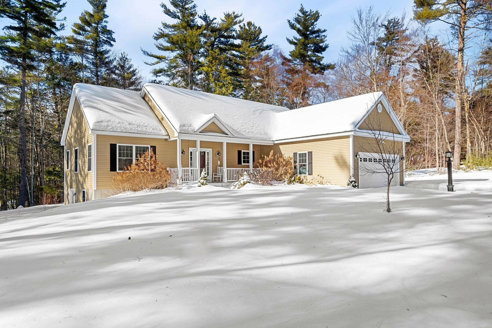 Property Photo:  3 Cheever Lane  NH 03458 