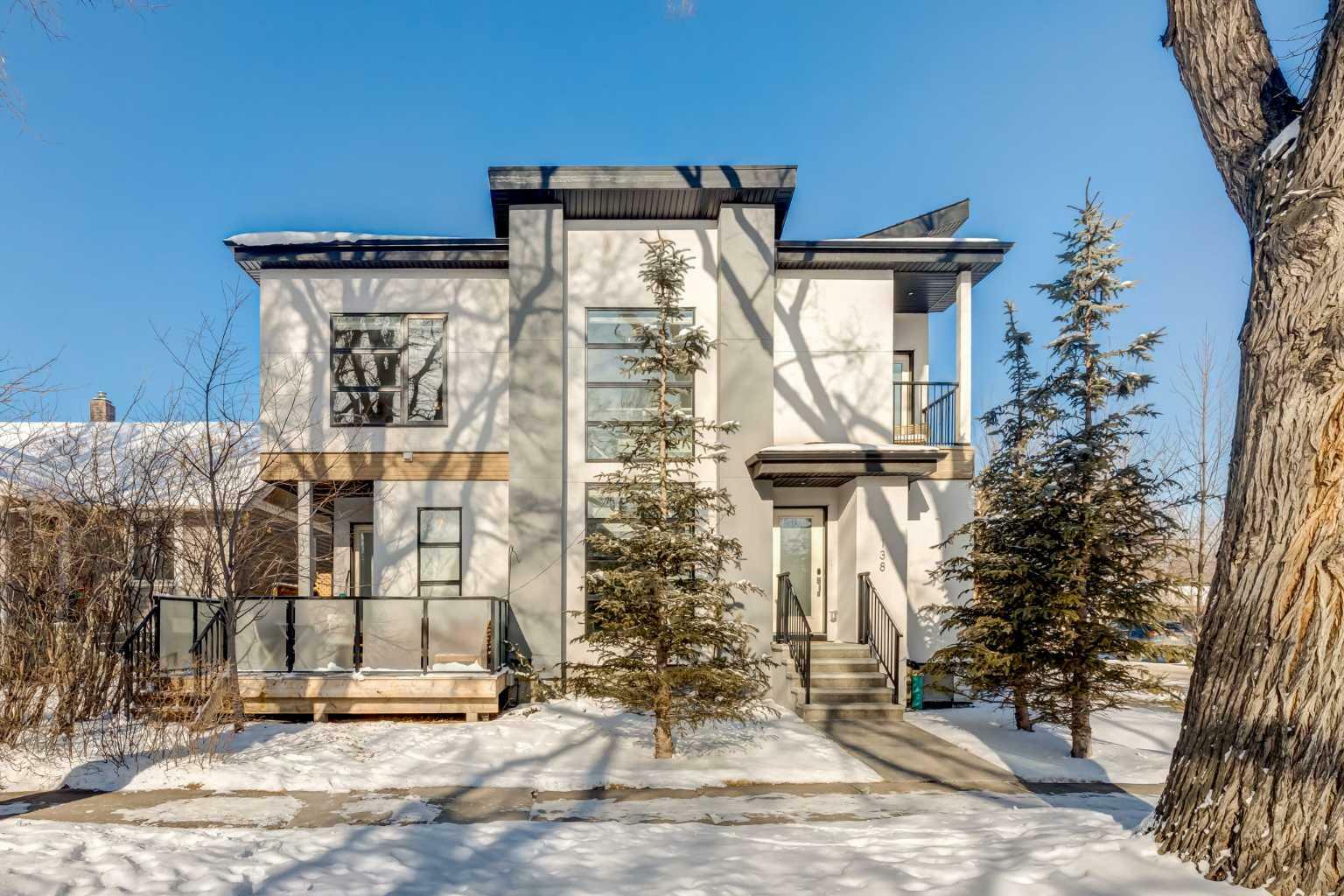 138 11 Avenue NE  Calgary AB T2E 0Y6 photo