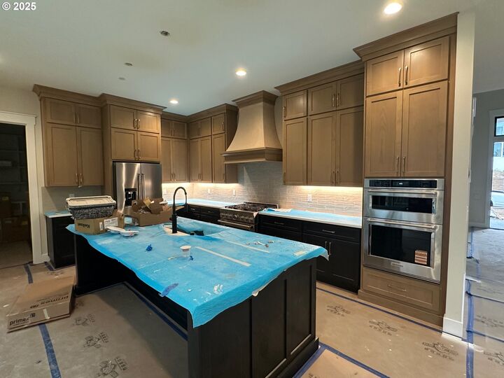 Property Photo:  1719 NW Goodwin St  WA 98607