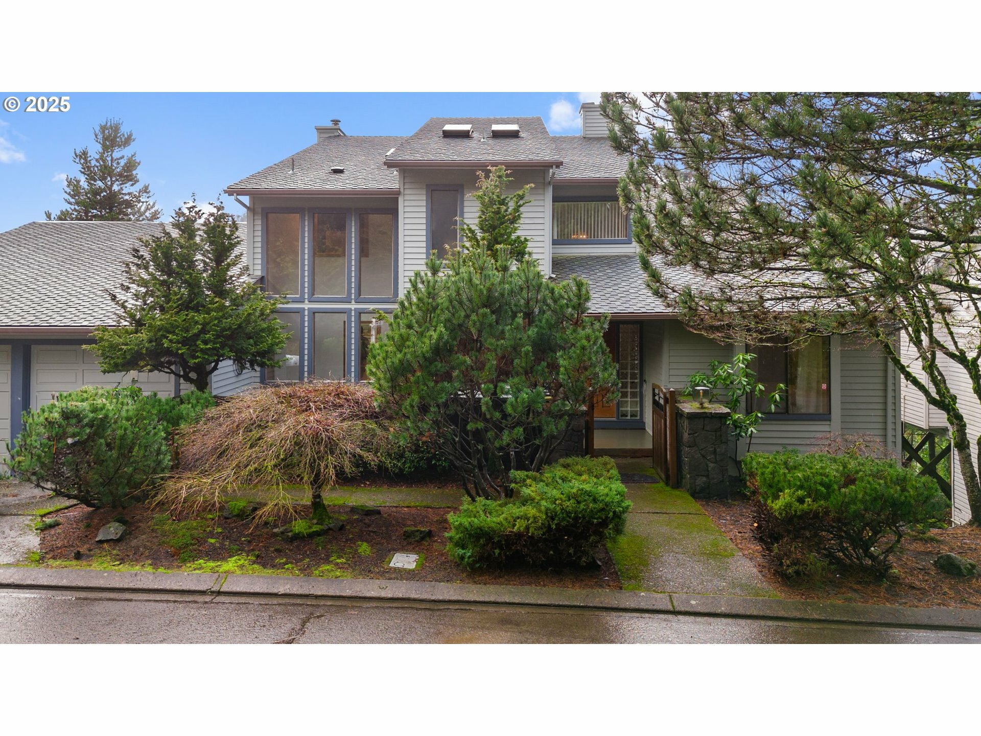 15 Masaryk St  Lake Oswego OR 97035 photo