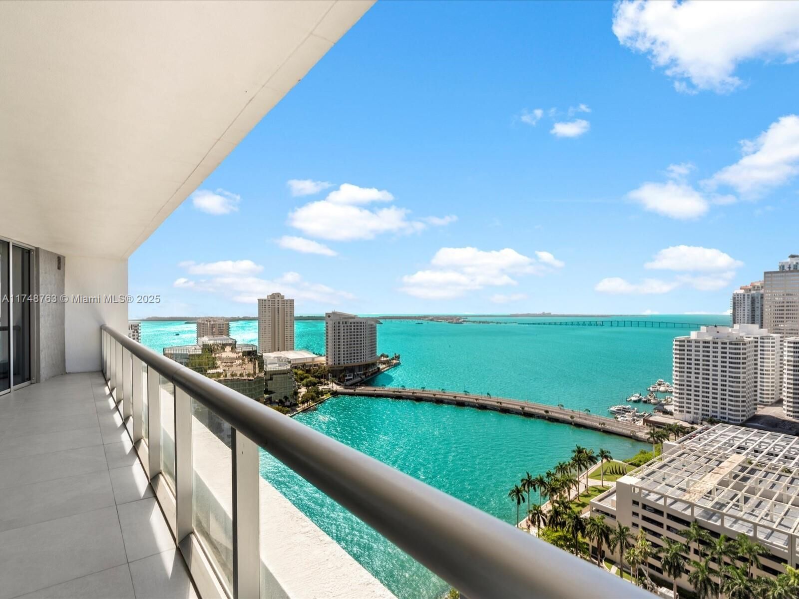 Property Photo: 495 Brickell Ave 2305 FL 33131