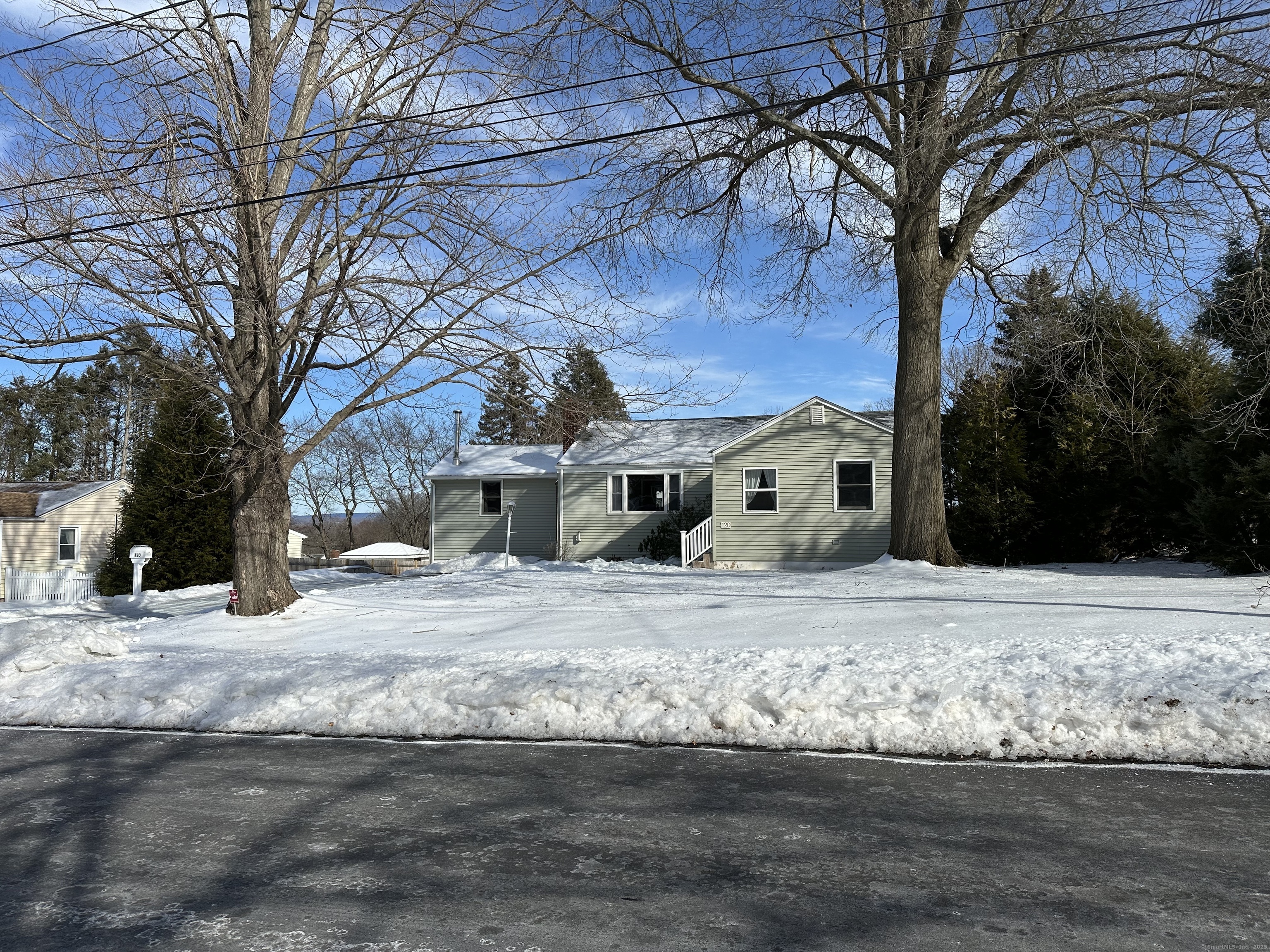 Property Photo: 120 Valley Crest Drive CT 06109