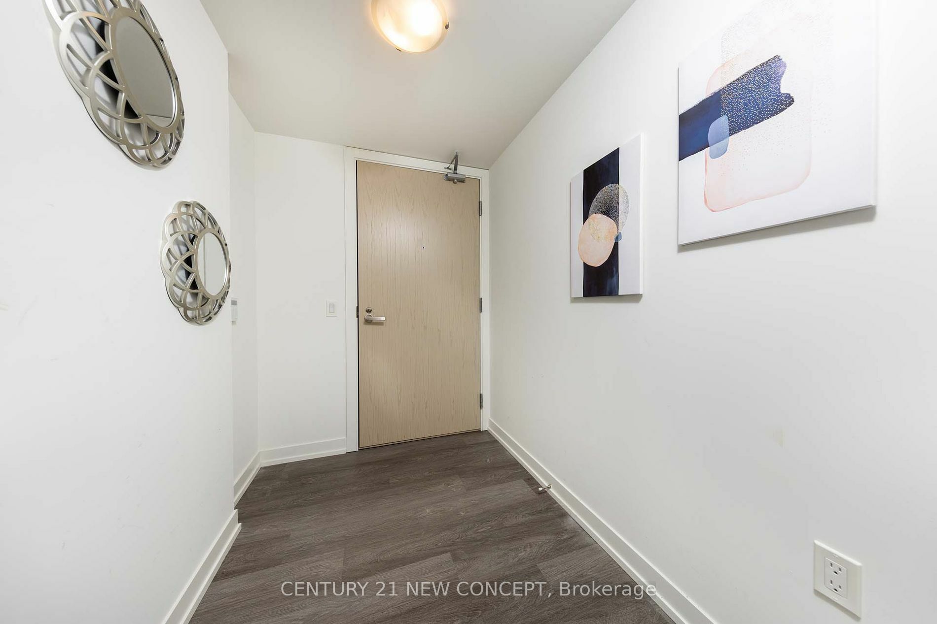 Property Photo:  55 Cooper Street 2710  ON M5E 0G1 