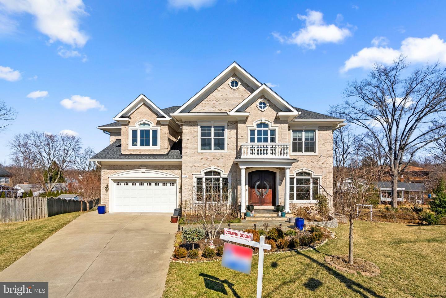 1718 Chateau Court  McLean VA 22101 photo