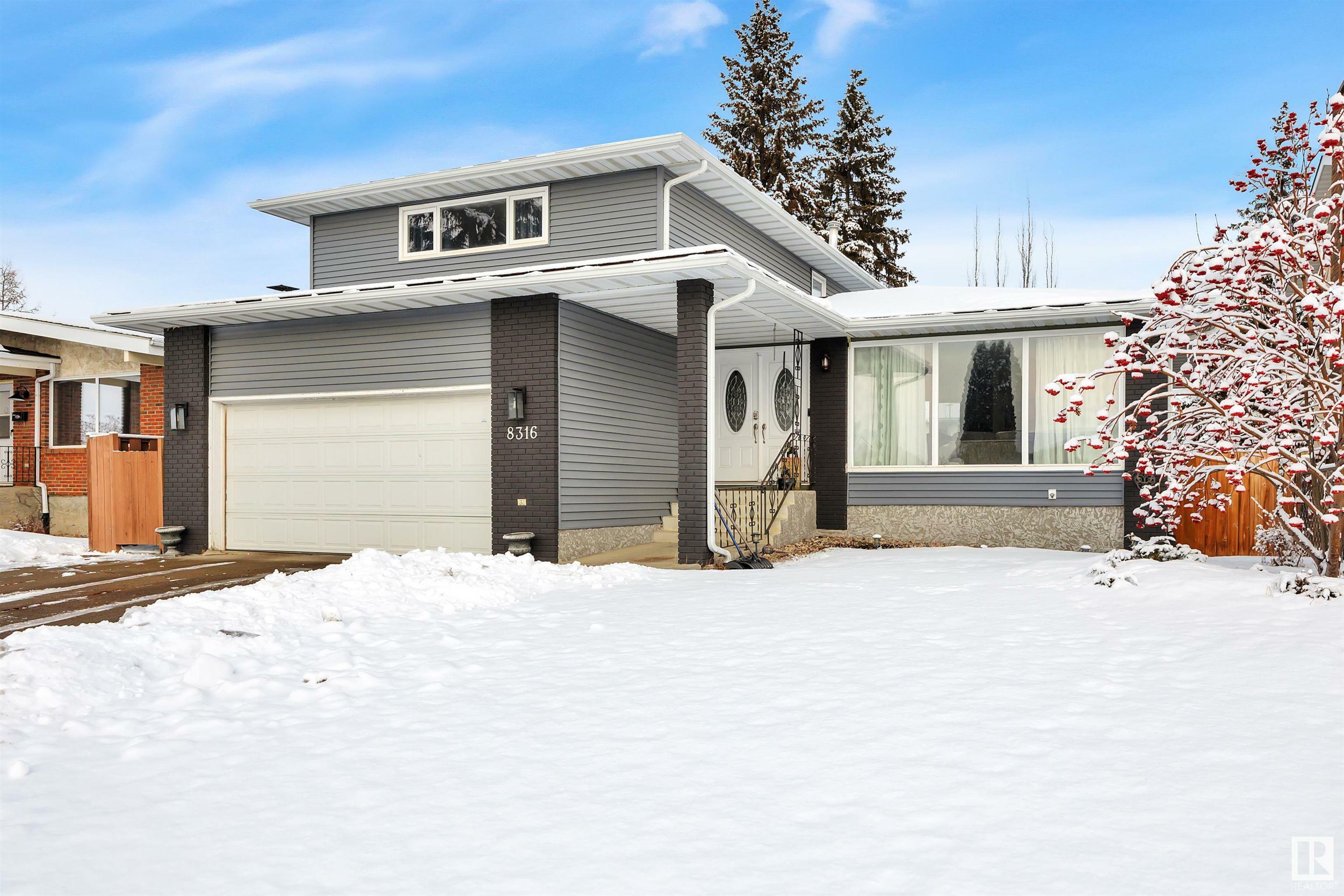 Property Photo:  8316 10 Avenue NW  AB T6K 1X1 