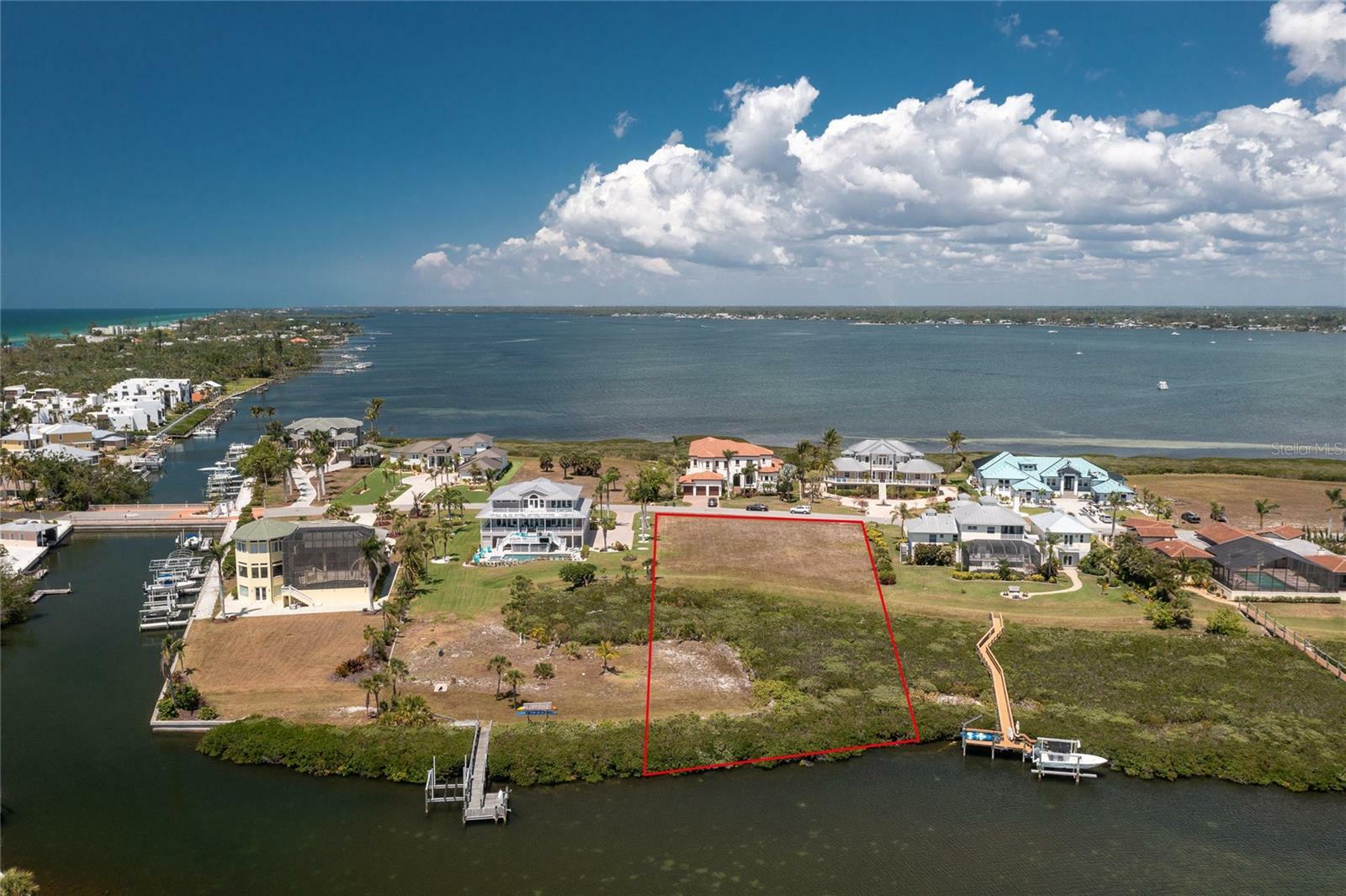Property Photo: 5191 The Pointe FL 34223