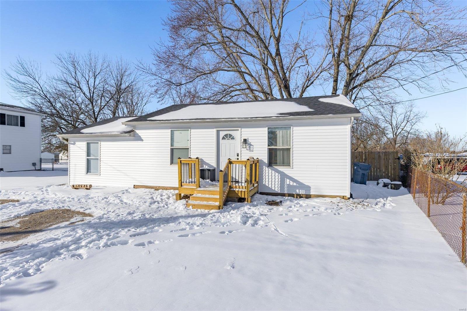 Property Photo: 557 Vreeland Road MO 63050