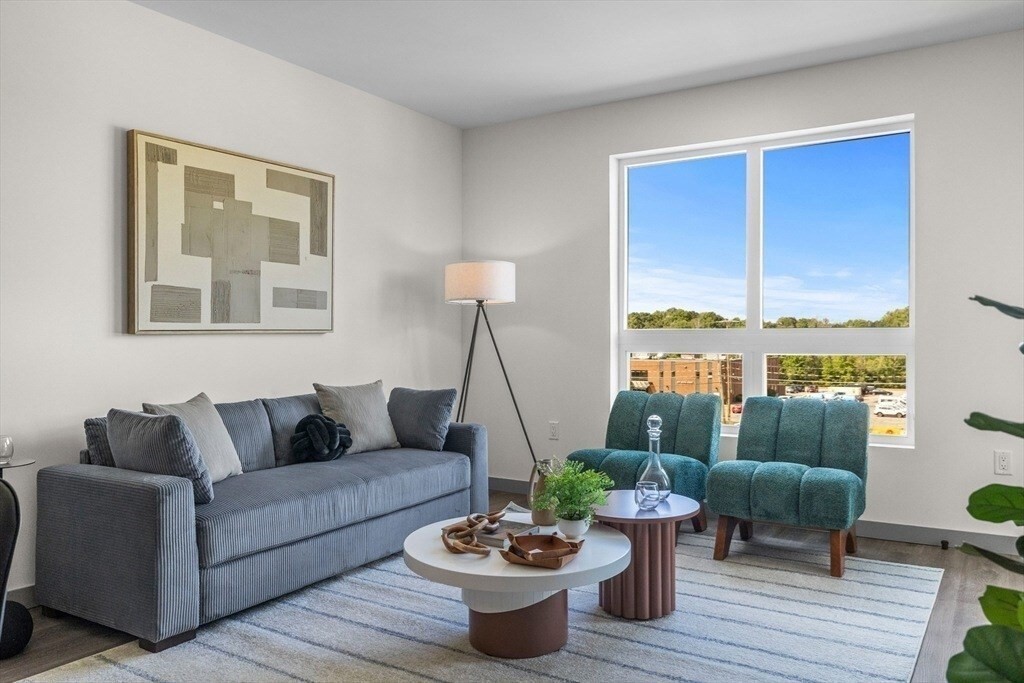 Property Photo: 203 Lowell St 114 MA 01887