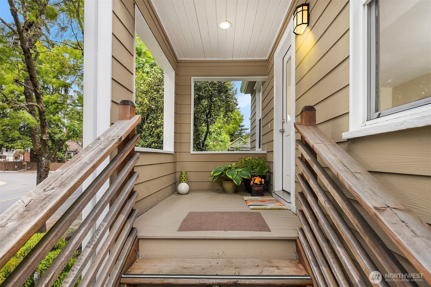 Property Photo: 11752 35th Avenue NE WA 98125