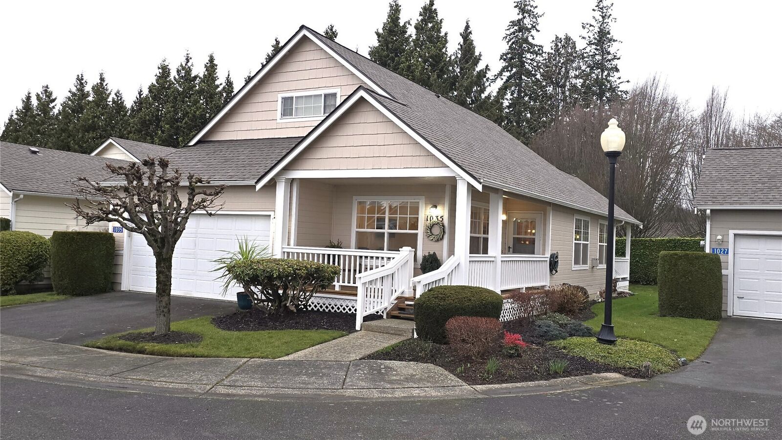 Property Photo:  1035  Fidalgo Drive  WA 98233 
