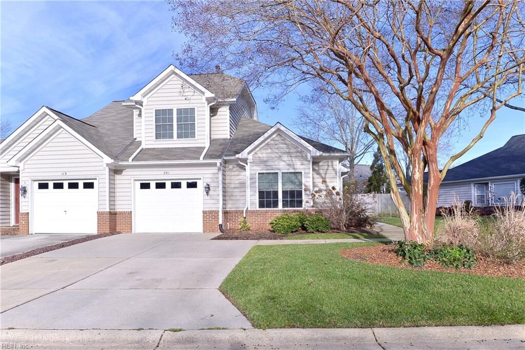 Property Photo: 201 Wingate Dr VA 23185