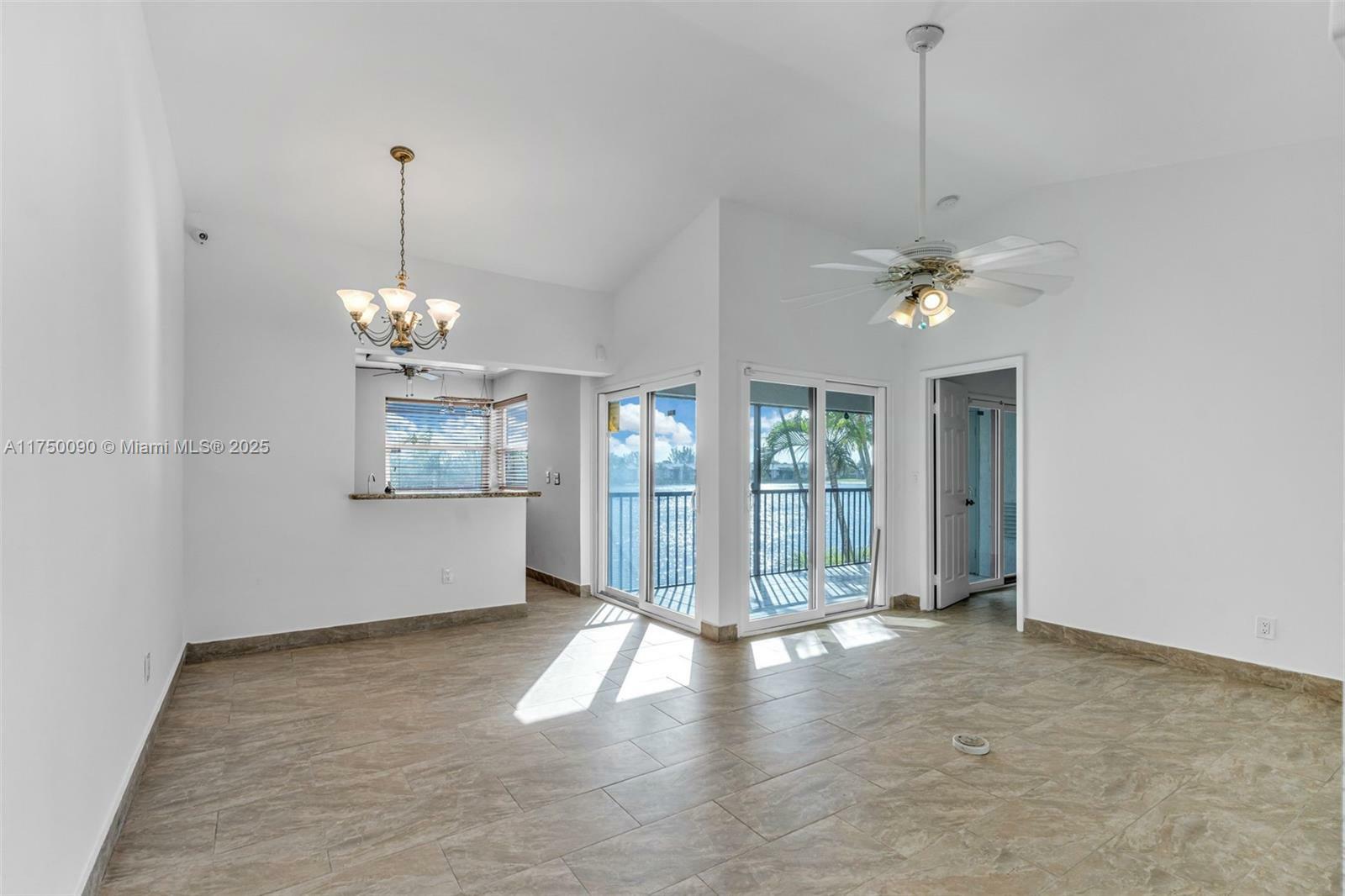 Property Photo:  1303 S Liberty Ave 1303I  FL 33034 