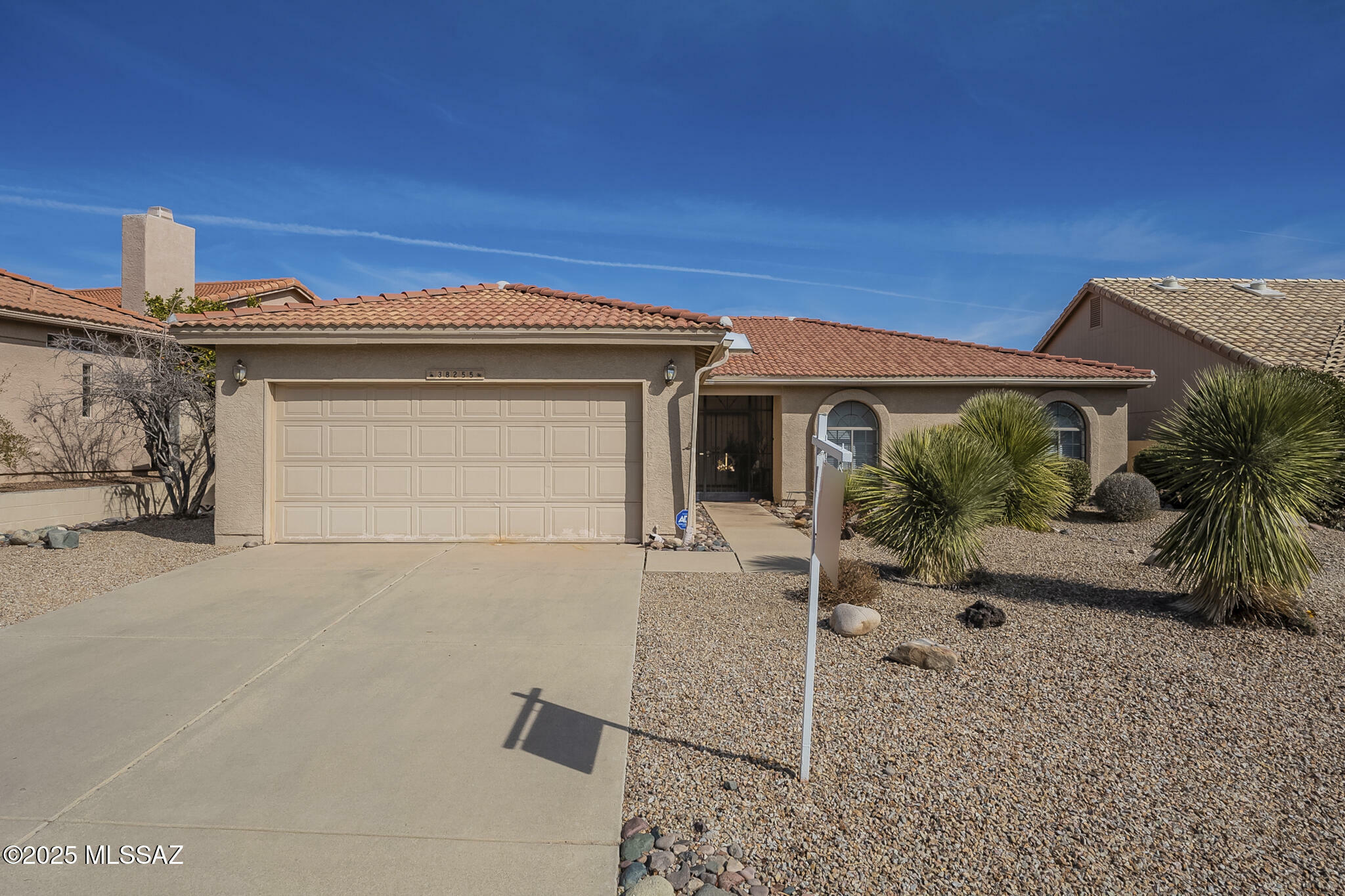 Property Photo:  38255 S Samaneigo Drive  AZ 85739 