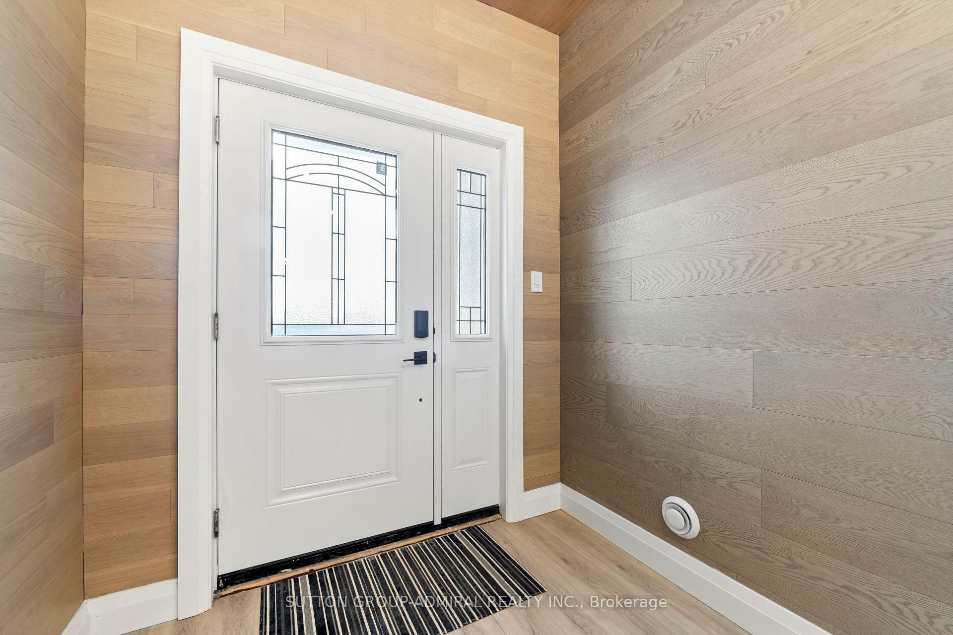 Property Photo: 95 McCabe Street ON K7R 3C8