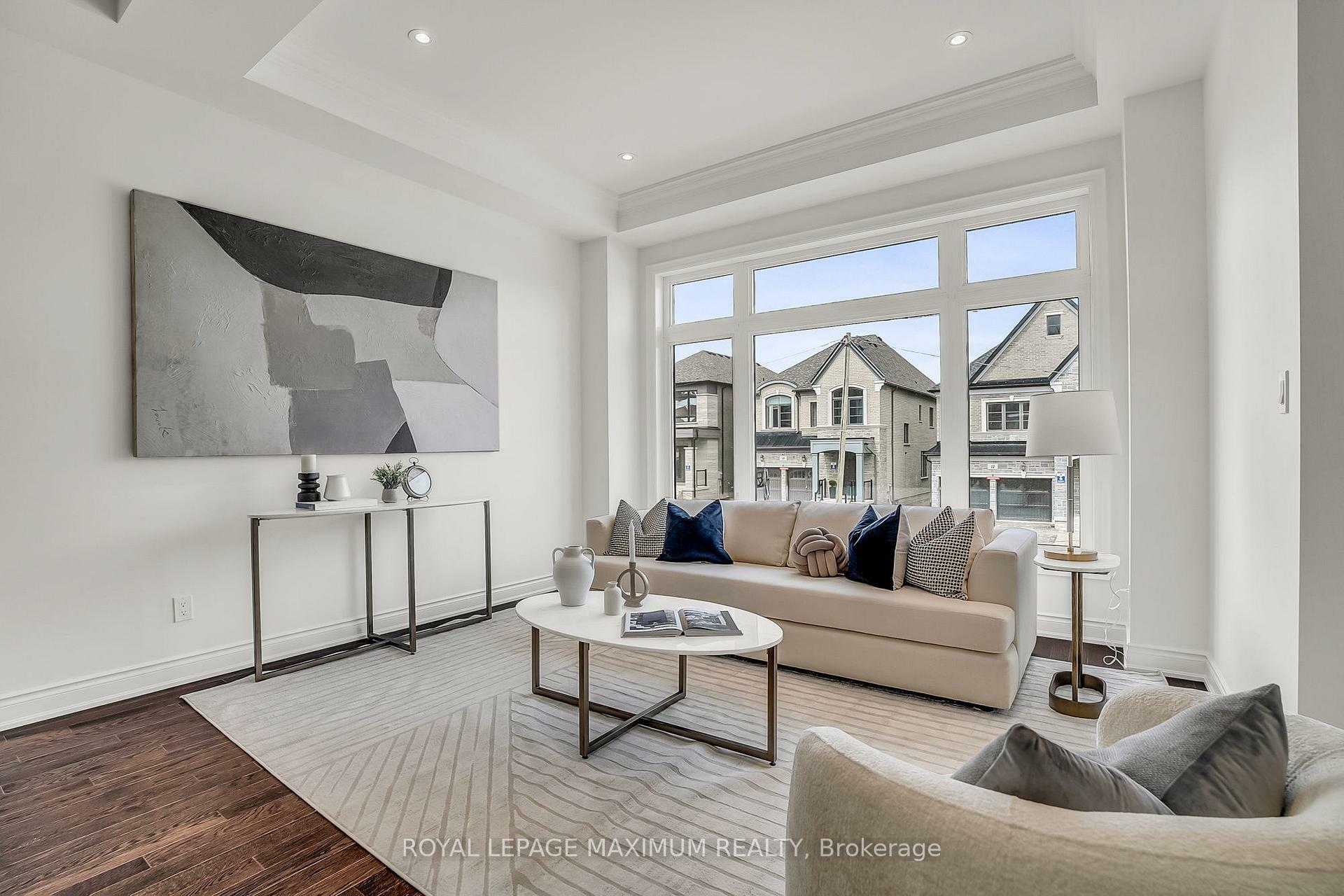 Property Photo: 15 Donsgrove Court ON L4J 9A1