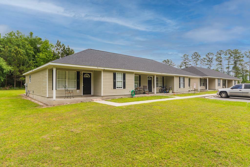 6004 Susan Circle Abc  Valdosta GA 31605 photo