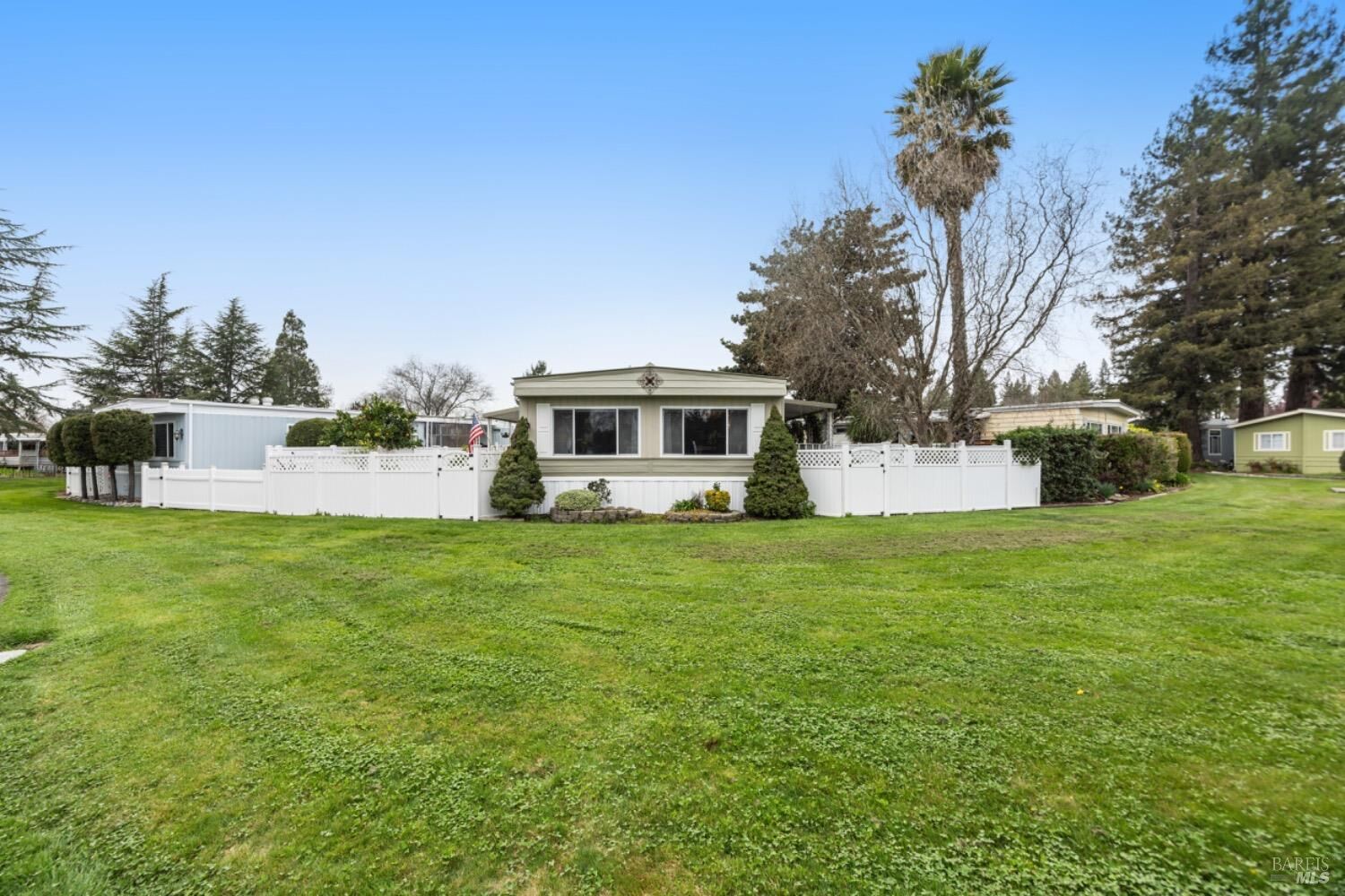 Property Photo:  85 Cottonwood Lane  CA 94928 
