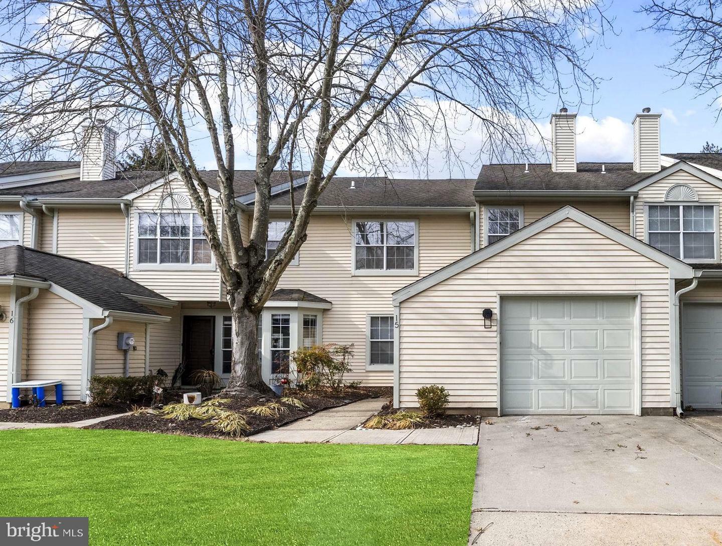 Property Photo: 15 Heath Court NJ 08540