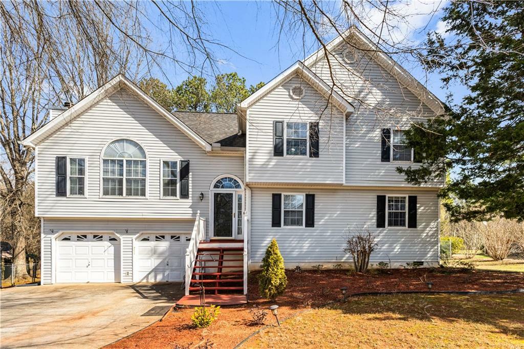 Property Photo: 13 Greystone Lane NW GA 30121