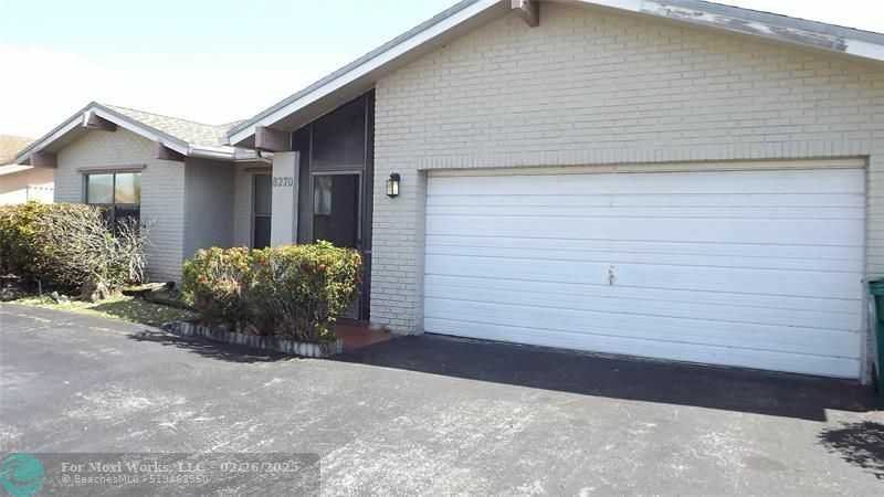 Property Photo:  8270 NW 95th Ave  FL 33321 