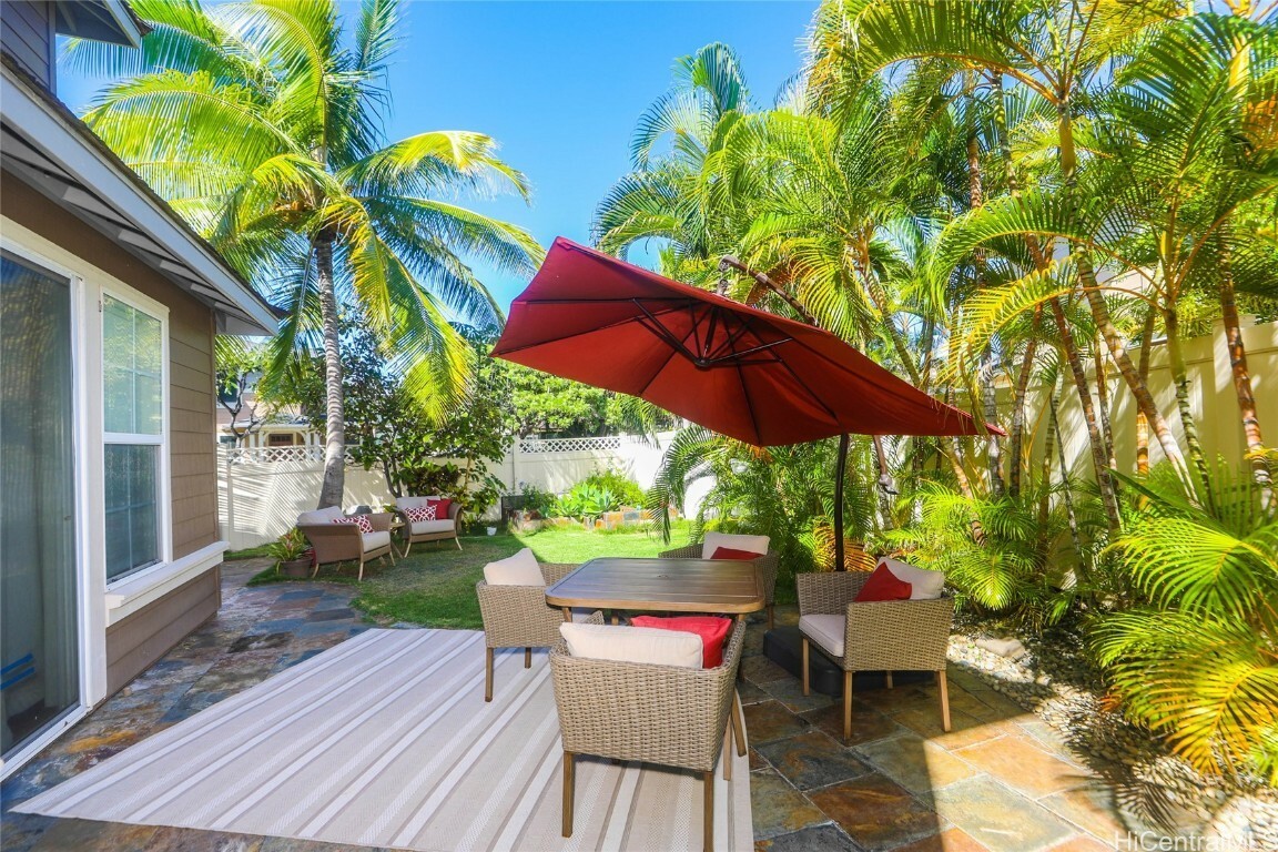 580 Lunalilo Home Road Co B-304  Honolulu HI 96825 photo