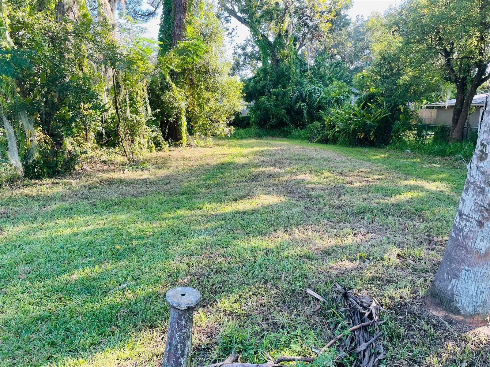 Property Photo:  5206 Mallett Drive  FL 34668 