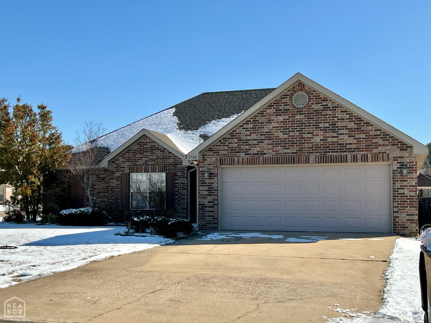 Property Photo:  5500 Camden Lane  AR 72404 