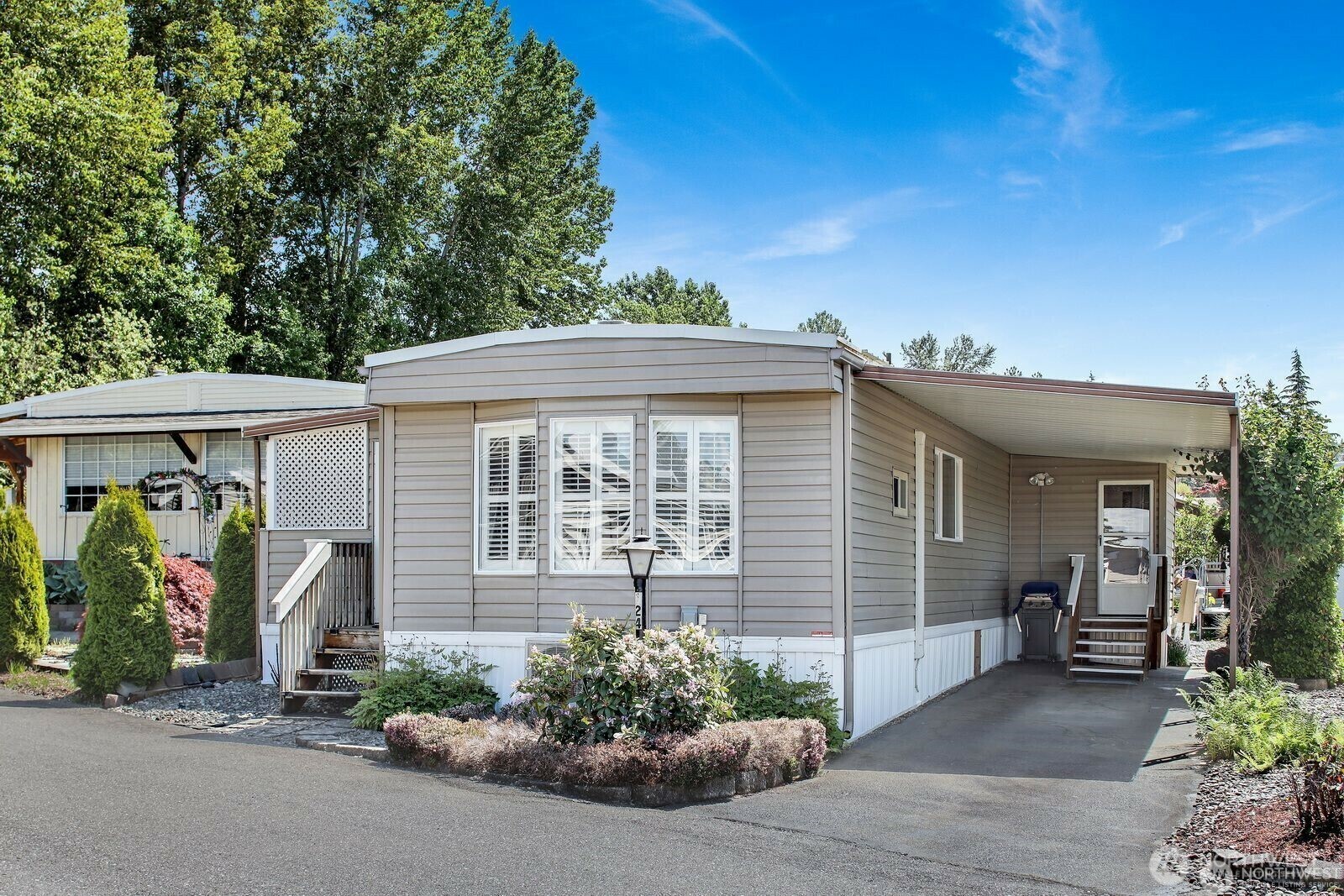 1200  Lincoln Street 124  Bellingham WA 98229 photo