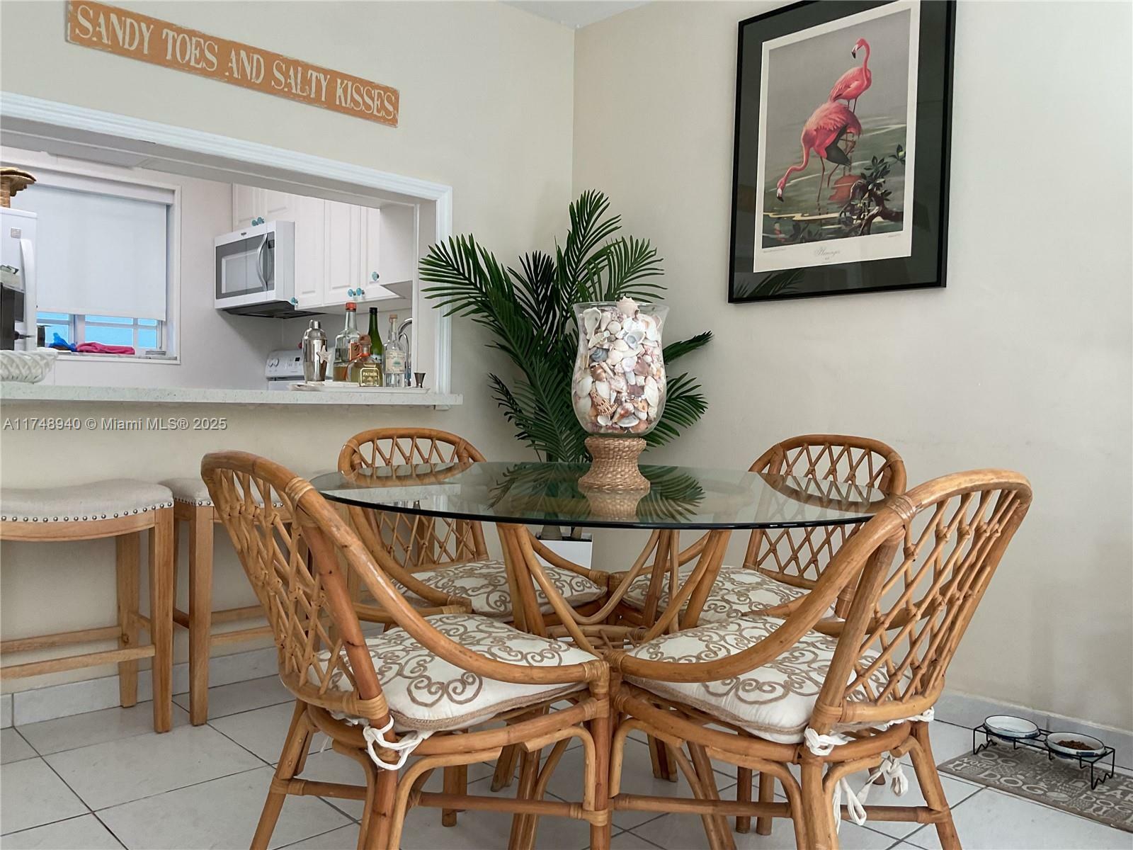Property Photo: 325 Ocean Dr 308 FL 33139