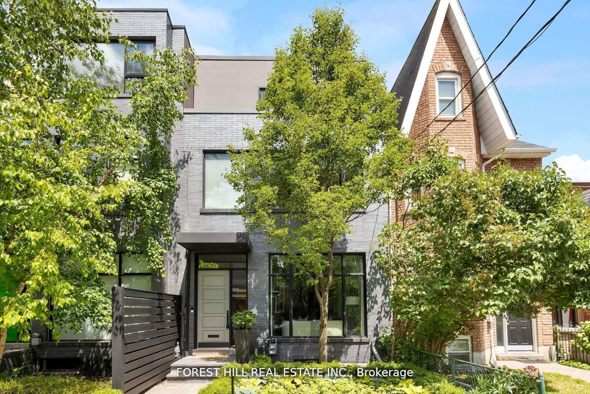 Property Photo: 49 Brookfield Street ON M6J 3A8