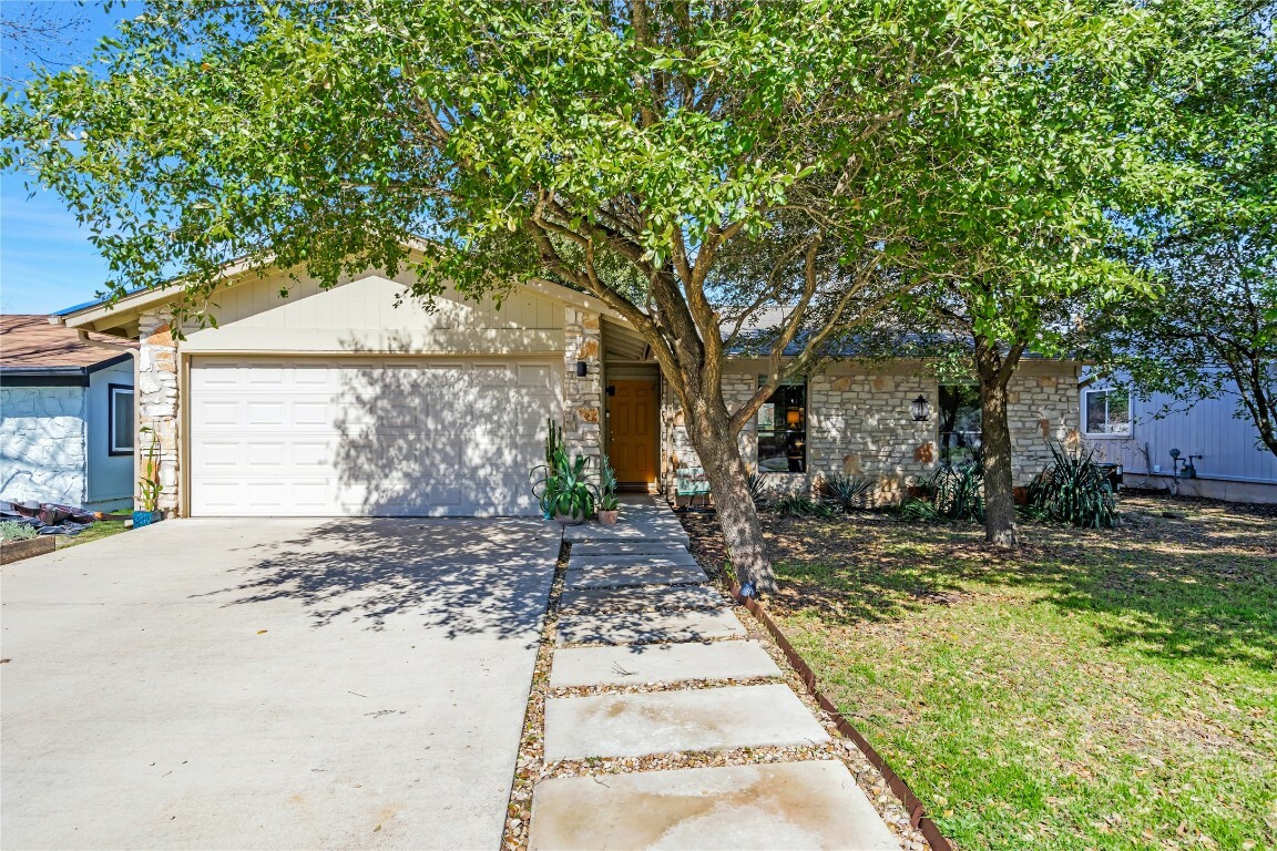 Property Photo:  1516 Turtle Creek Boulevard  TX 78745 