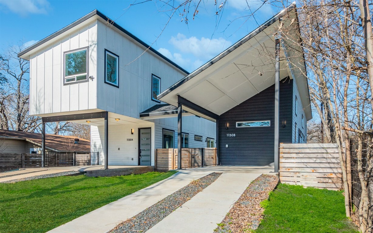1130 Spur Street B  Austin TX 78721 photo