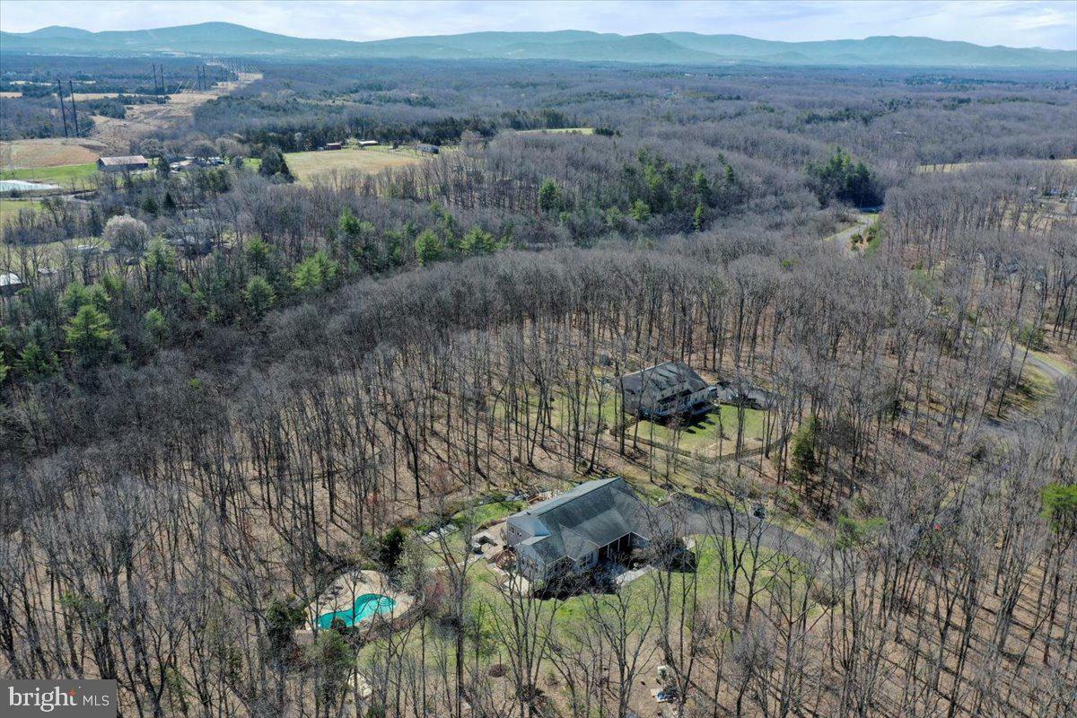 Property Photo: 290 Arapaho Lane VA 22655