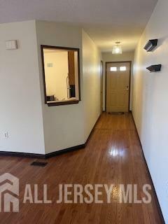 Property Photo:  19 Chatham Square  NJ 08859 