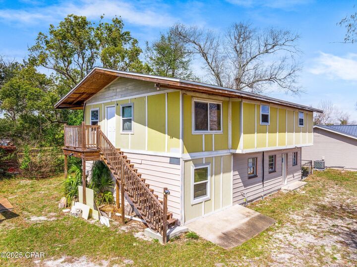 Property Photo:  819 Russ Lake Drive  FL 32404 