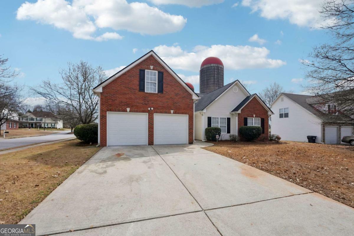 Property Photo: 10 Dairyland Drive GA 30016