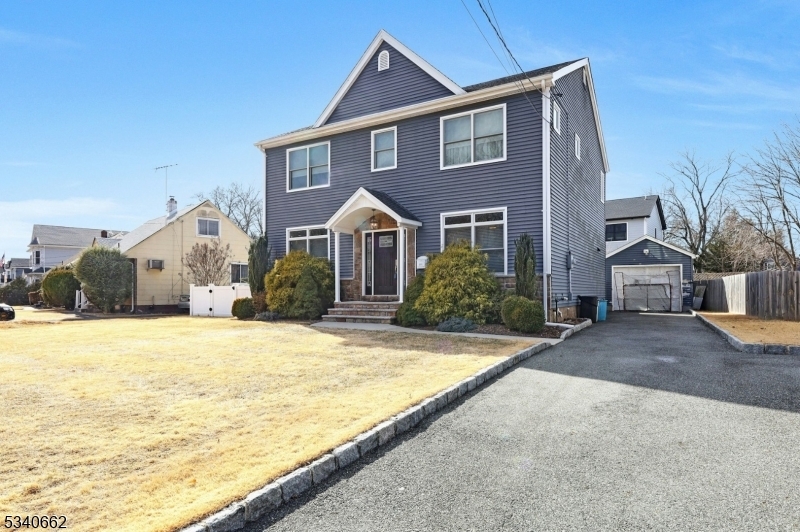 Property Photo:  686 Newcomb Rd  NJ 07450 