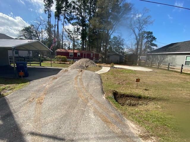 Property Photo: 10110 Barberry Street TX 77318