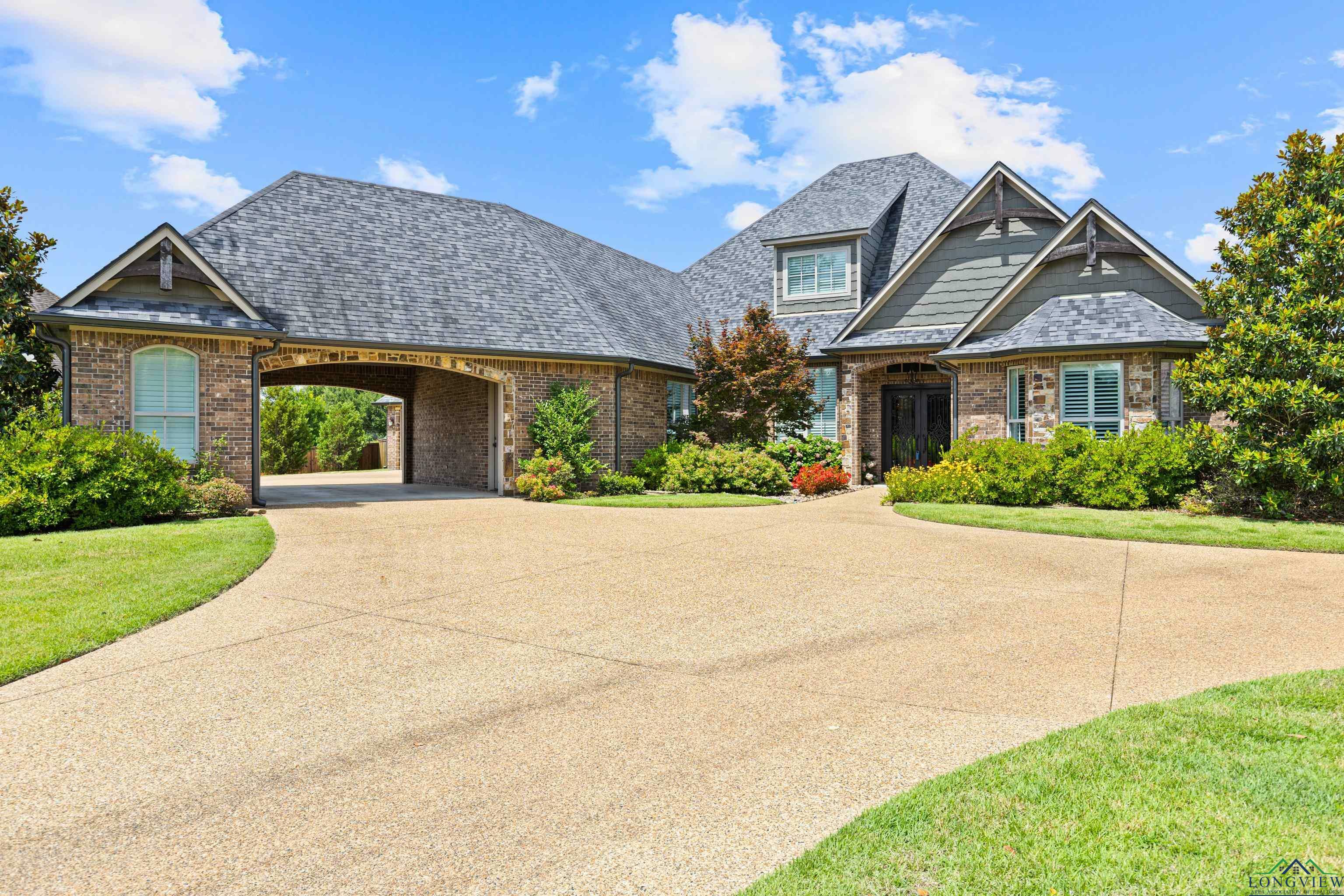 Property Photo: 3401 Oak Hill Trail TX 75605