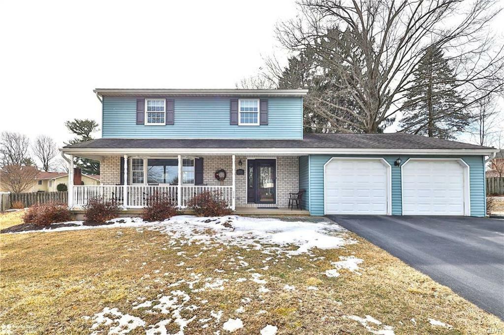 2220 High Point Court  Palmer Twp PA 18045 photo
